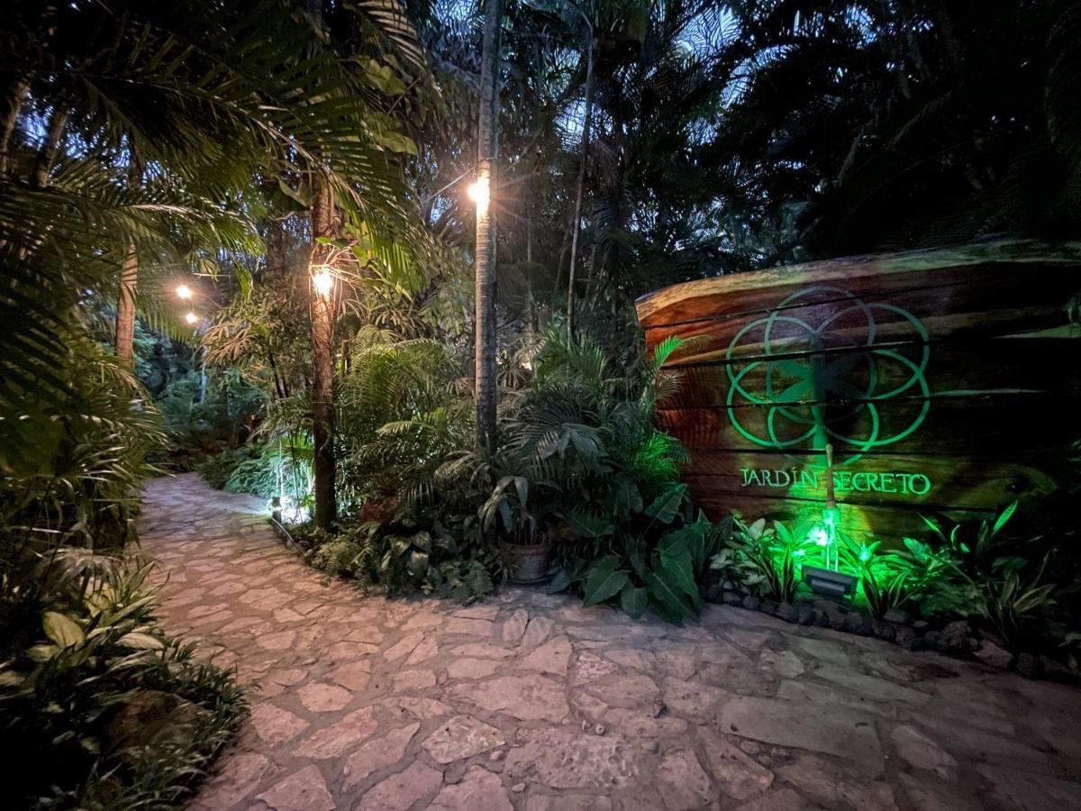 Jardin Secreto Centro Holistico Villa Acapulco Exterior foto